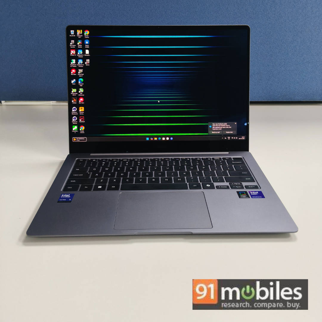 Samsung Galaxy Book 5 Pro NP940XHA-LG1IN Laptop (Core Ultra 5/16 GB/512 GB SSD/Windows 11/8 GB)