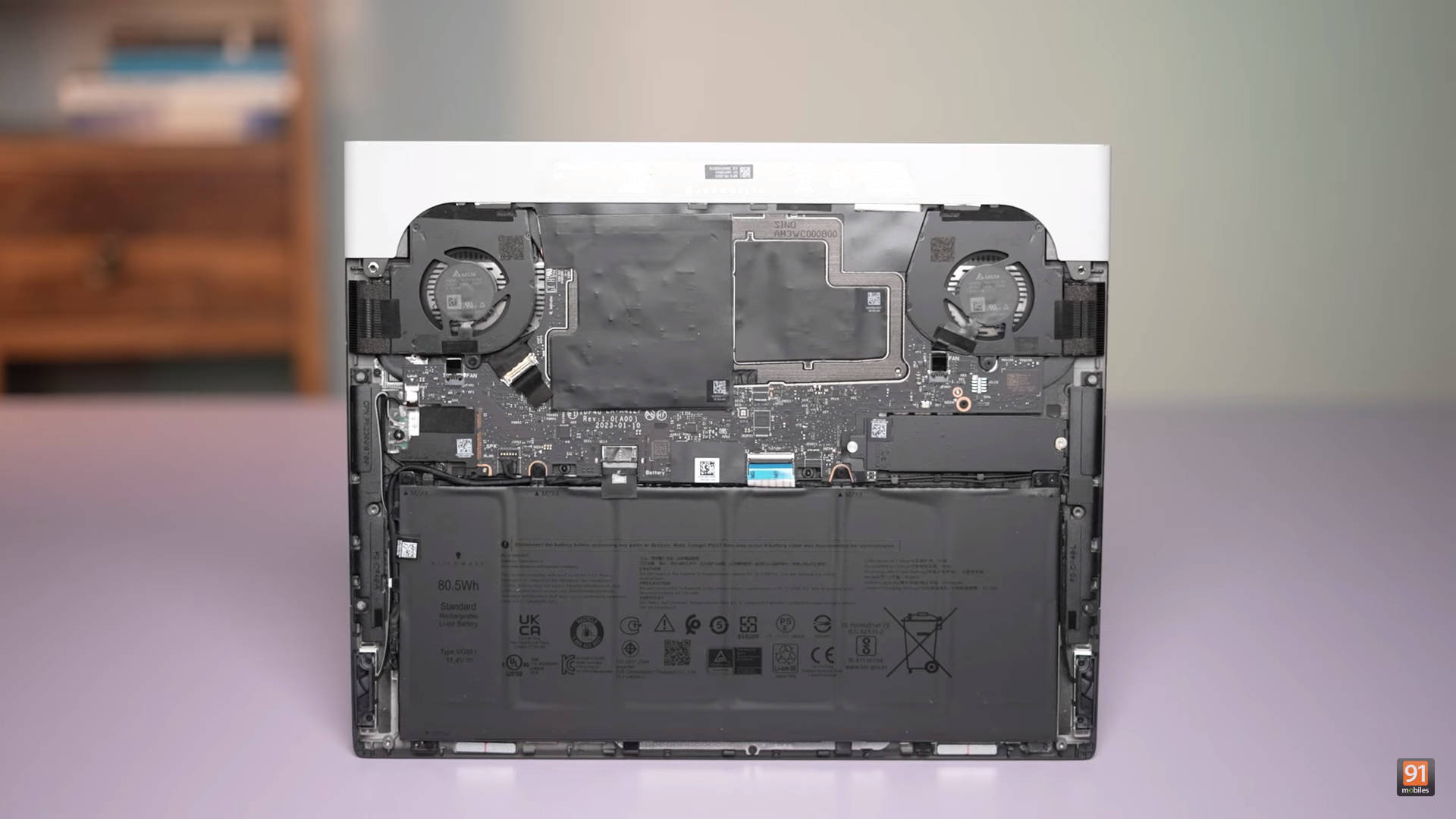 Dell Alienware x14 R2 (ANX14R0UCFG002CRS1) Laptop (Core i7 13th Gen/32 GB/1 TB SSD/Windows 11/8 GB)