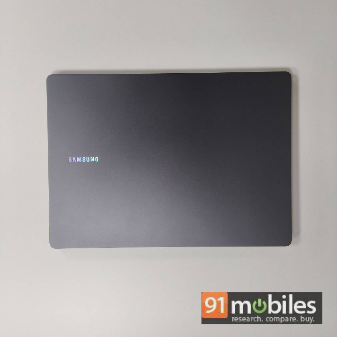 Samsung Galaxy Book 5 Pro NP940XHA-LG1IN Laptop (Core Ultra 5/16 GB/512 GB SSD/Windows 11/8 GB)