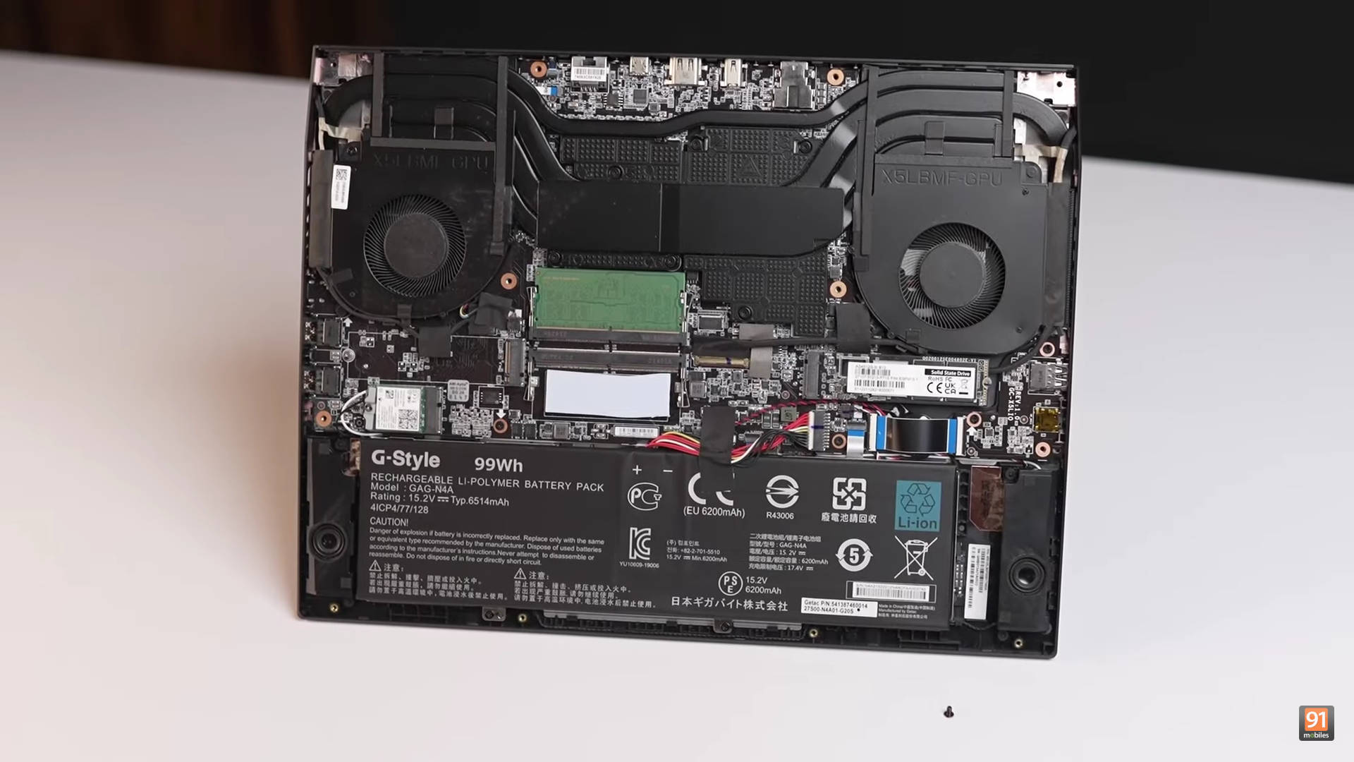 Gigabyte AORUS 15 9KF Laptop (Core i5 12th Gen/8 GB/512 GB SSD/Windows 11/8 GB)