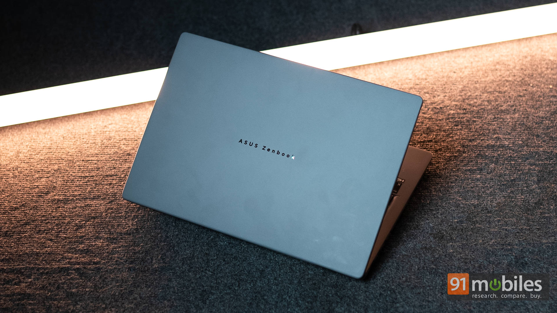 Asus Zenbook A14 OLED UX3407QA-QD259WS Laptop (Qualcomm Snapdragon Octa Core/16 GB/512 GB SSD/Windows 11)