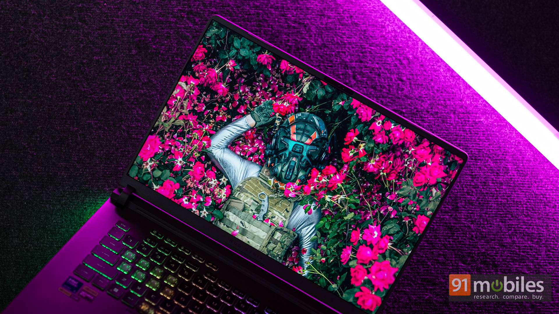Asus ROG Strix G16 G615LR-S5190WS Laptop (Core Ultra 9  Series 2 /32 GB/1 TB SSD/Windows 11/12 GB)