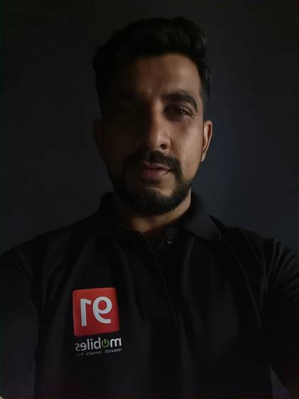 vivo V27 Pro 12GB RAM