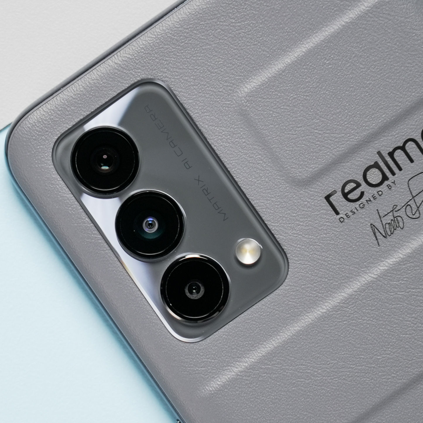 realme