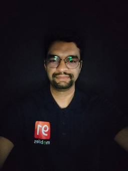 Selfie Low Light With Flash