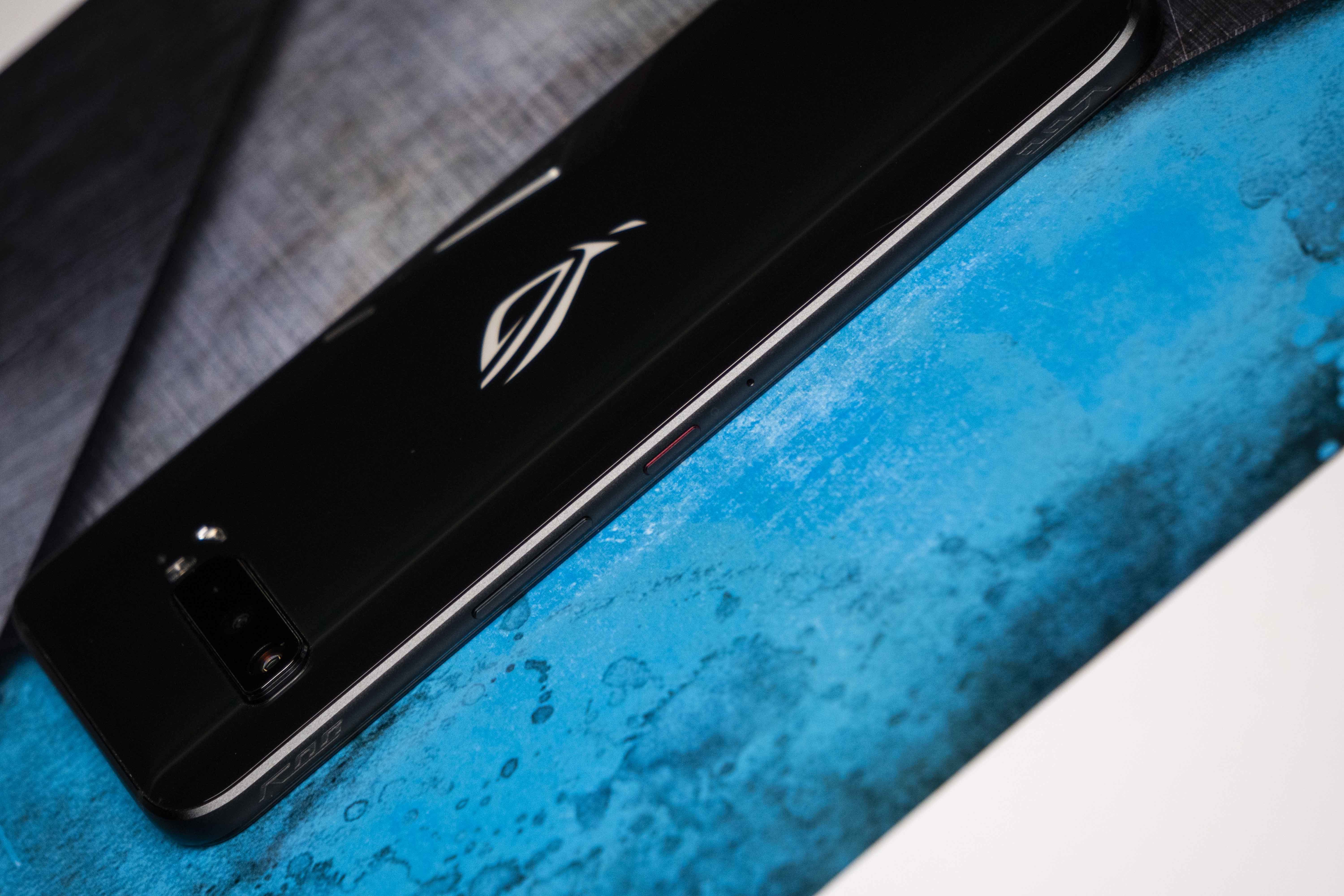 Asus