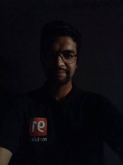 realme P1