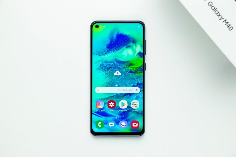Samsung Galaxy M40 Images, Official Pictures, Photo Gallery 