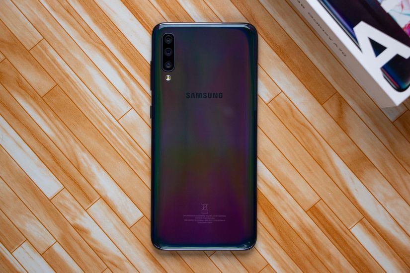 Samsung Galaxy A70 Images, Official Pictures, Photo Gallery 
