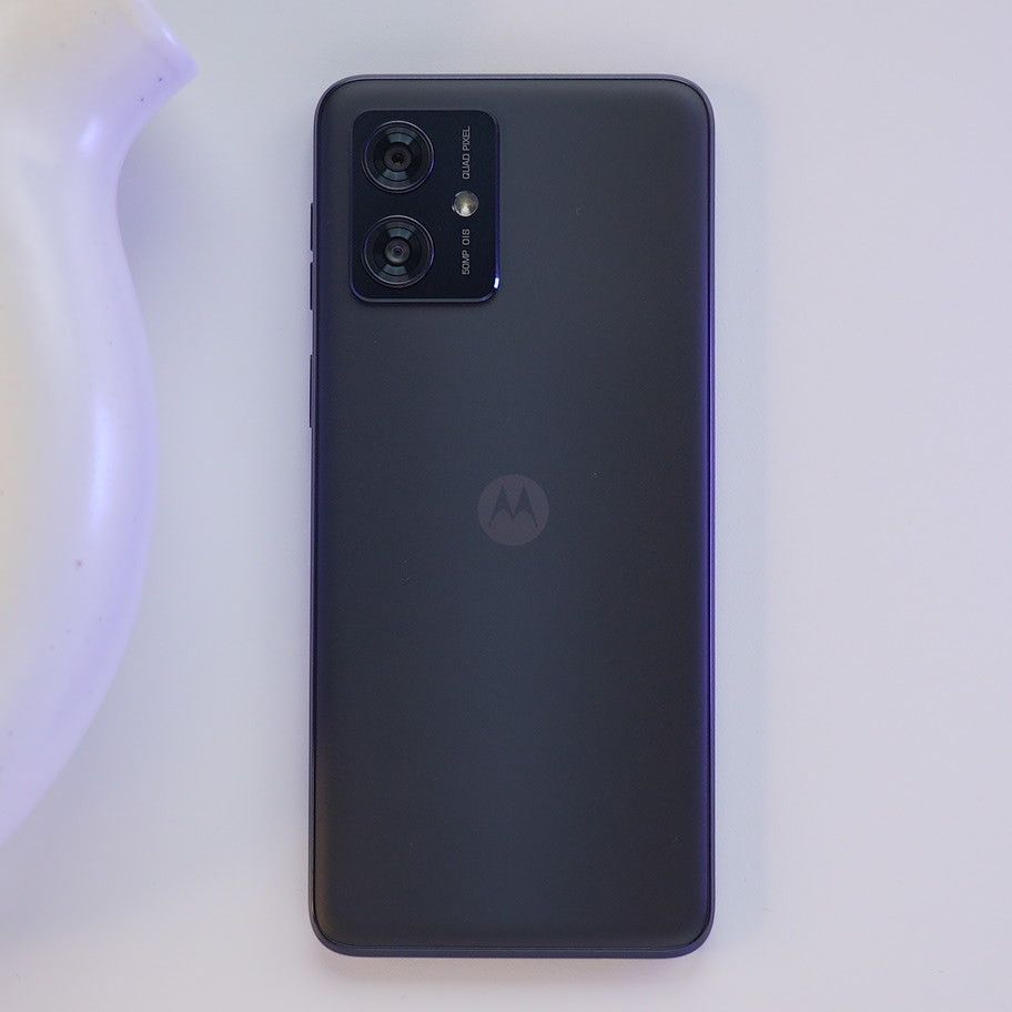 Gadgets 360 on X: Moto G54 5G debuts in India with 6,000mAh battery, dual  50-megapixel rear cameras. See prices, full specs here:    / X