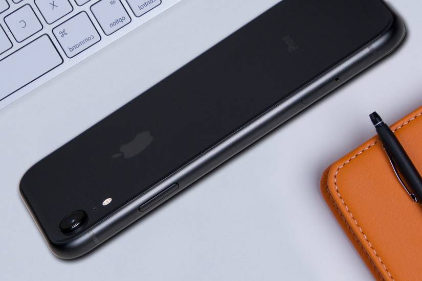 Apple iPhone XR Images, Official Pictures, Photo Gallery