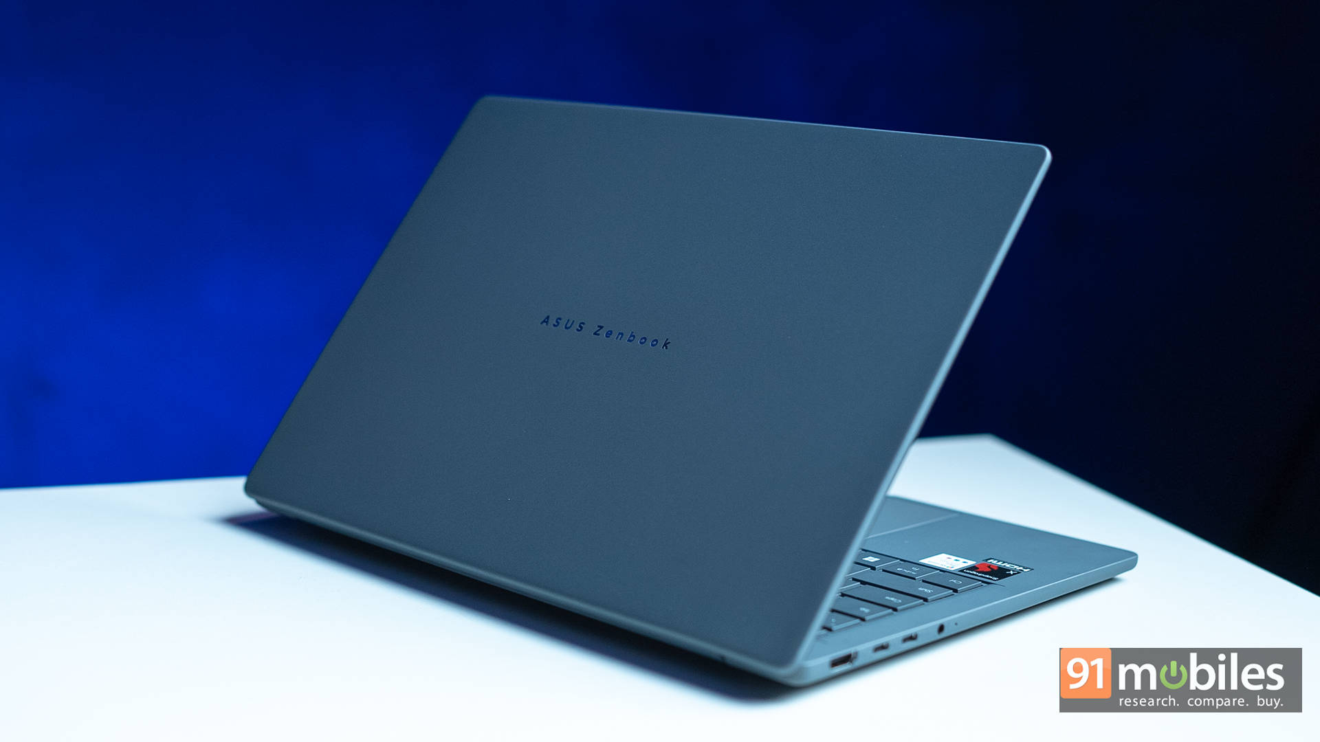 Asus Zenbook A14 OLED UX3407QA-QD259WS Laptop (Qualcomm Snapdragon Octa Core/16 GB/512 GB SSD/Windows 11)