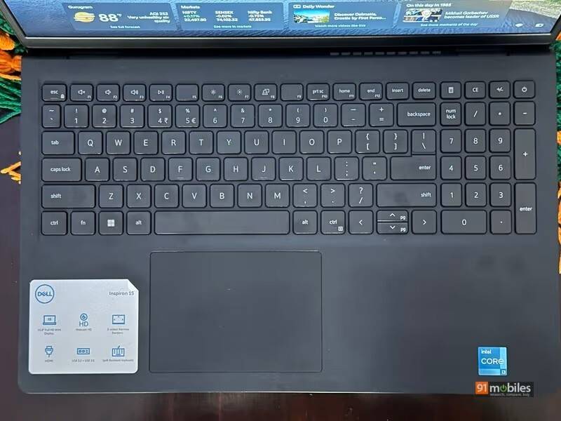 Dell Inspiron 15 3530 (OIN353010051RINB1M) Laptop (Core i3 13th Gen/8 GB/512 GB SSD/Windows 11)