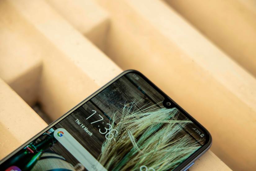 samsung galaxy m30 front camera