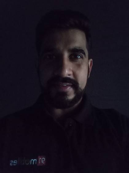 realme C12