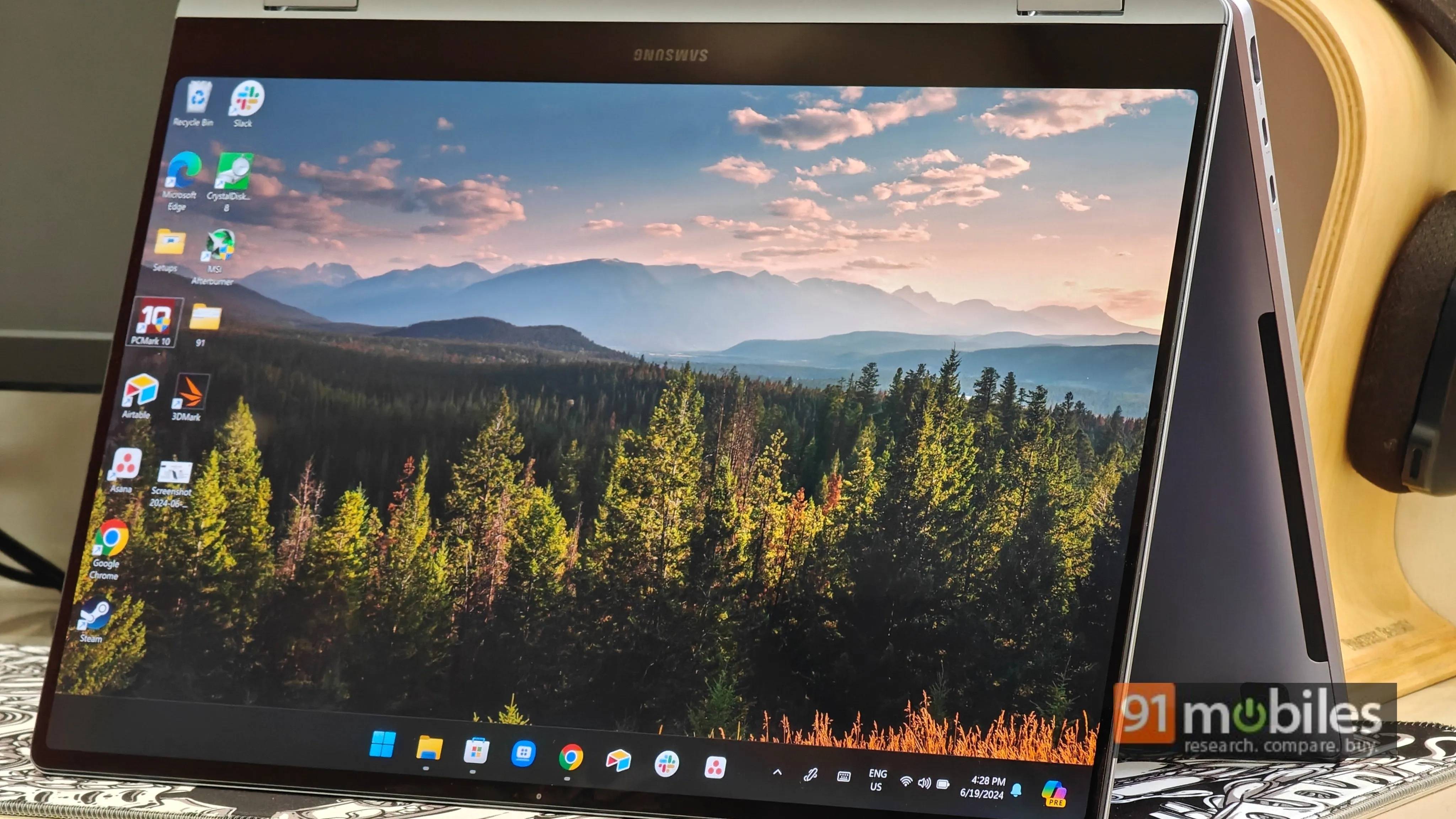 Samsung Galaxy Book 4 Pro 360 NP960QGK-KG2IN Laptop (Intel Core Ultra 7/16 GB/1 TB SSD/Windows 11)