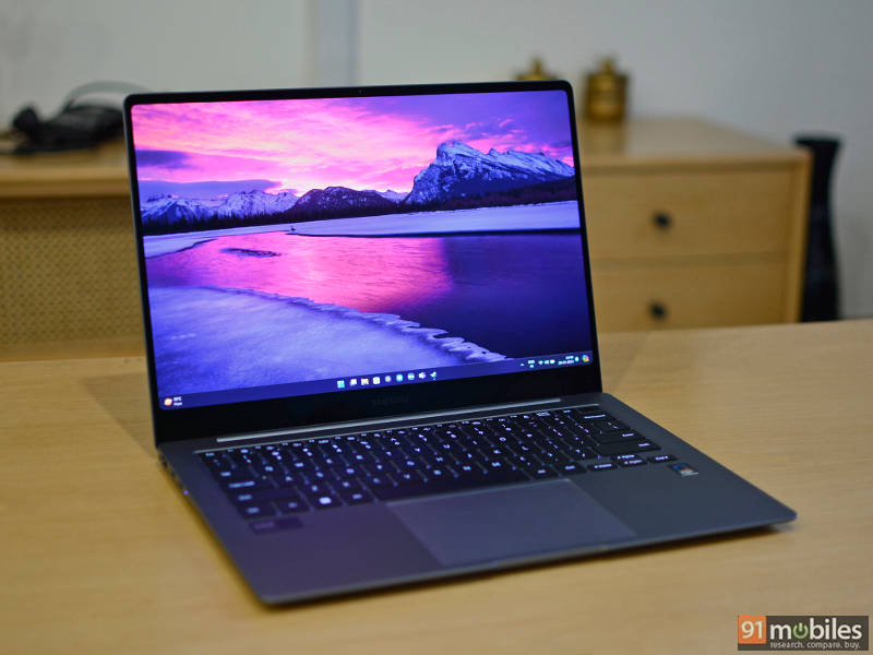 Samsung Galaxy Book 4 Pro NP940XGK-KG3IN Laptop (Core Ultra 7/32 GB/1 TB SSD/Windows 11)