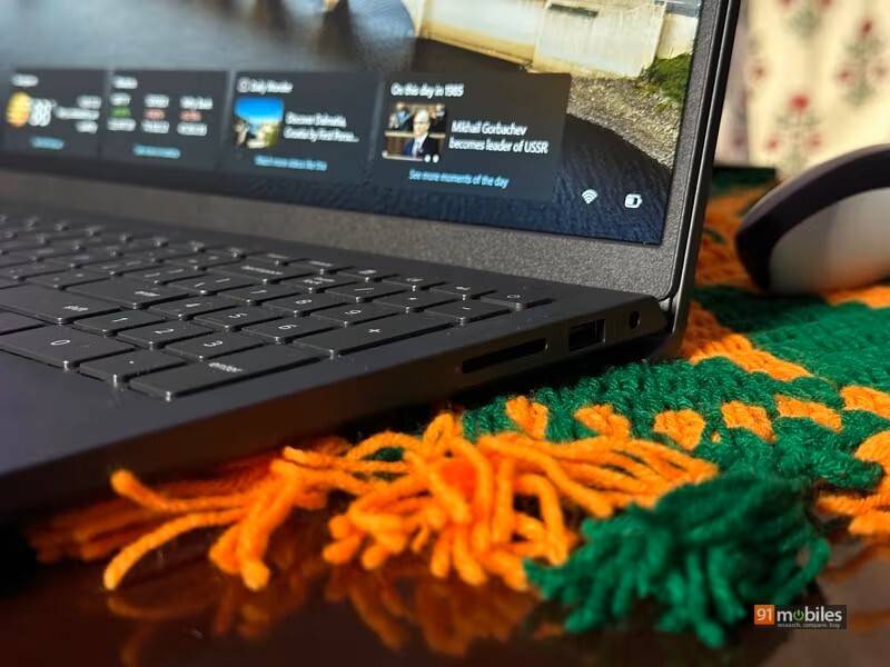 Dell Inspiron 15 3530 (OIN353010051RINB1M) Laptop (Core i3 13th Gen/8 GB/512 GB SSD/Windows 11)