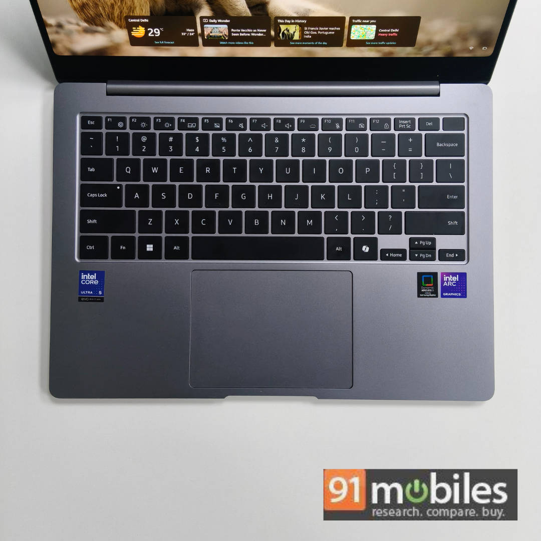Samsung Galaxy Book 5 Pro NP940XHA-LG1IN Laptop (Core Ultra 5/16 GB/512 GB SSD/Windows 11/8 GB)