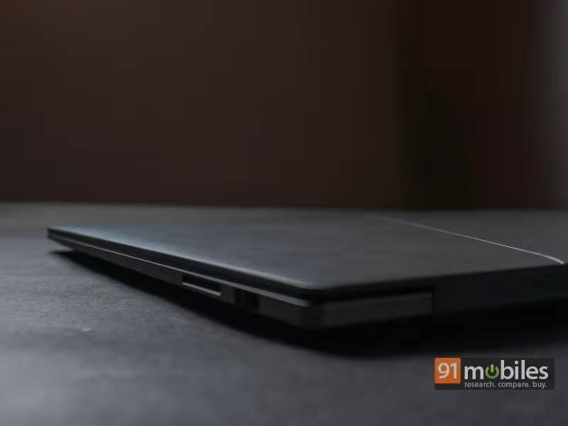 Asus Zenbook S 16 OLED UM5606WA-RJ310WS Laptop (AMD Dodeca Core Ryzen 9/32 GB/1 TB SSD/Windows 11)