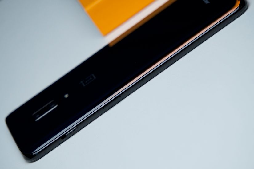 OnePlus 6T McLaren Edition Power Button