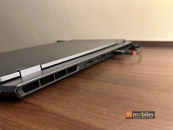 Lenovo LOQ 15IAX9 (83GS003NIN) Laptop (Core i5 12th Gen/16 GB/512 GB SSD/Windows 11/6 GB)