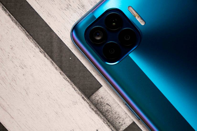 Oppo F17 Pro Diwali Edition Images Official Pictures Photo Gallery 91mobiles Com