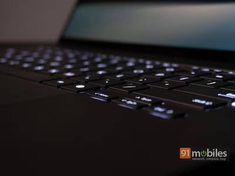 Asus Zenbook S 16 OLED UM5606WA-RJ310WS Laptop (AMD Dodeca Core Ryzen 9/32 GB/1 TB SSD/Windows 11)