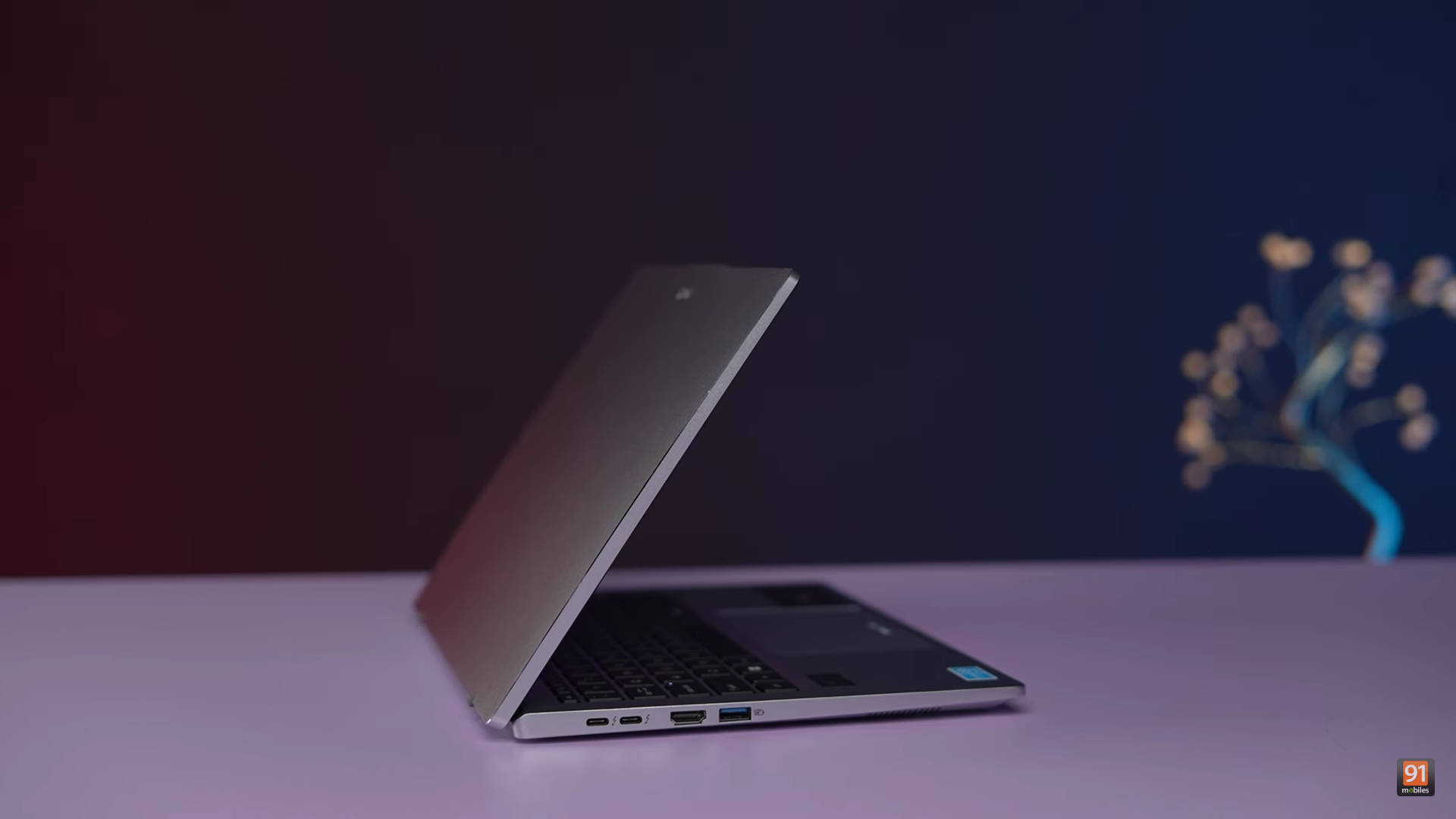 Acer Swift Go 14 OLED SFG14-73 (NX.KSGSI.001) Laptop (Core Ultra 5/16 GB/512 GB SSD/Windows 11)