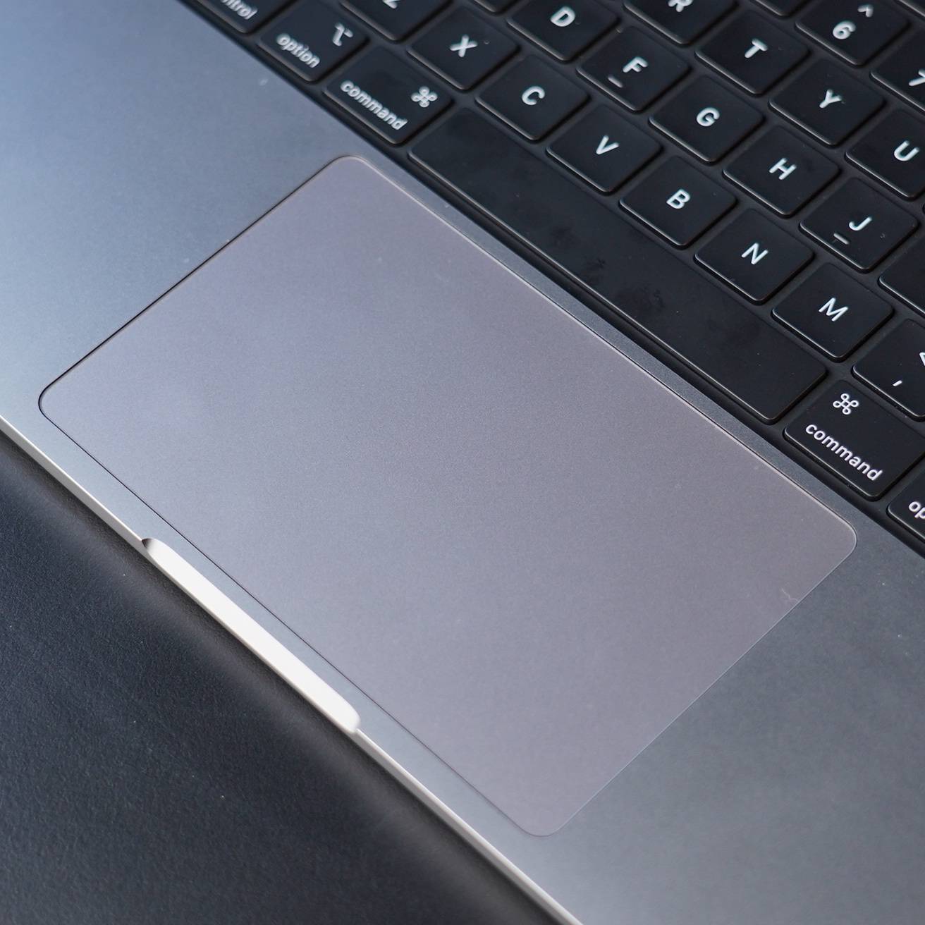 Apple MacBook Pro M3 MTL73HN/A Ultrabook (Apple M3/8 GB/512 GB SSD/macOS Sonoma)