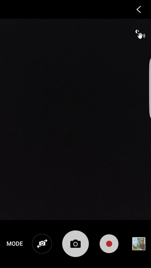 삼성 갤럭시 S7 에지 카메라 켜짐