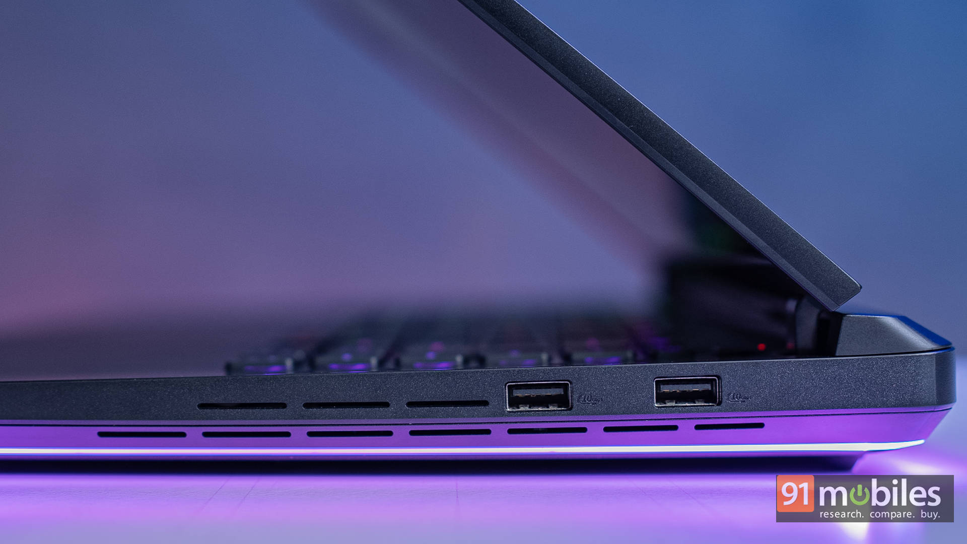 Asus ROG Strix Scar 16 G635LW-RW157WS Laptop (Core Ultra 9  Series 2 /32 GB/2 TB SSD/Windows 11/16 GB)