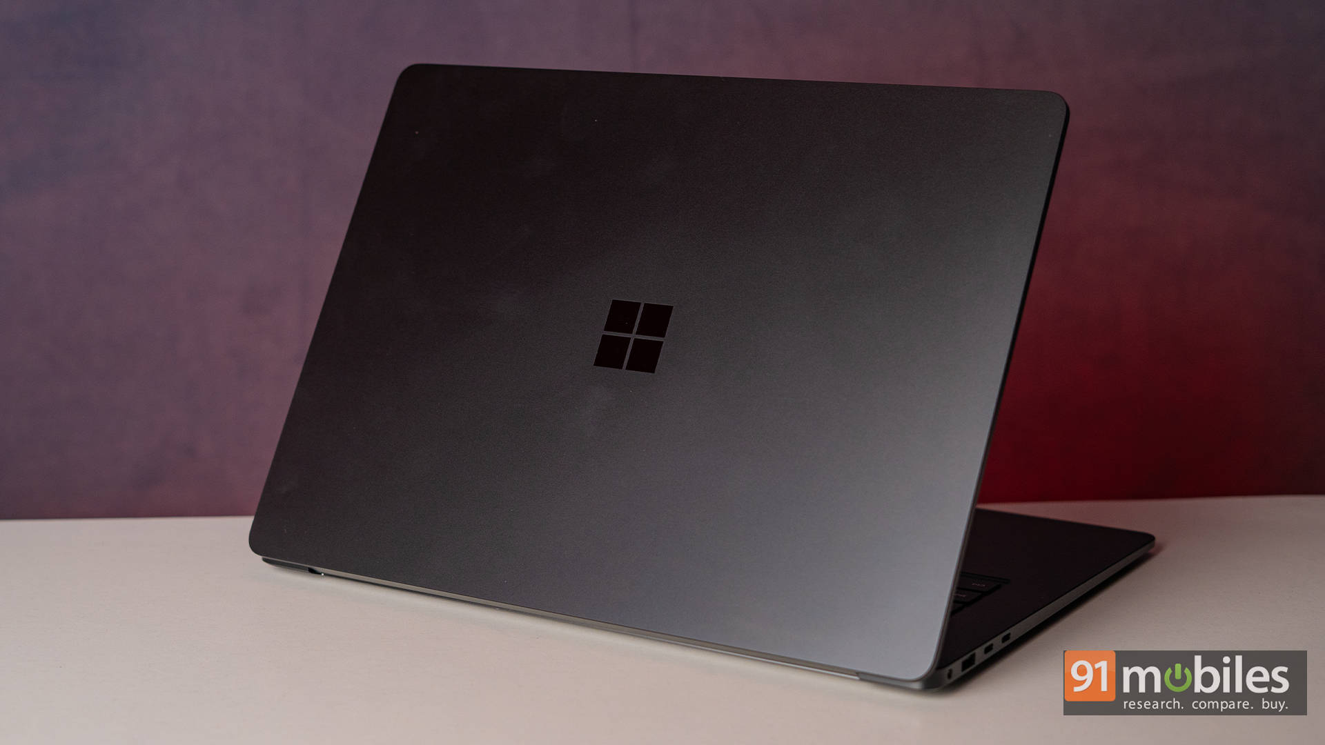 Microsoft Surface 7 (ZHH-00048) Laptop (Snapdragon X Elite/16 GB/512 GB SSD/Windows 11)