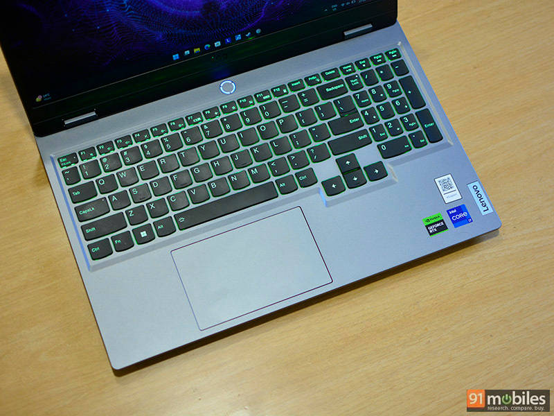 Lenovo LOQ 15IRX9 (83DV007FIN) Laptop (Core i7 14th Gen/16 GB/1 TB SSD/Windows 11/8 GB)