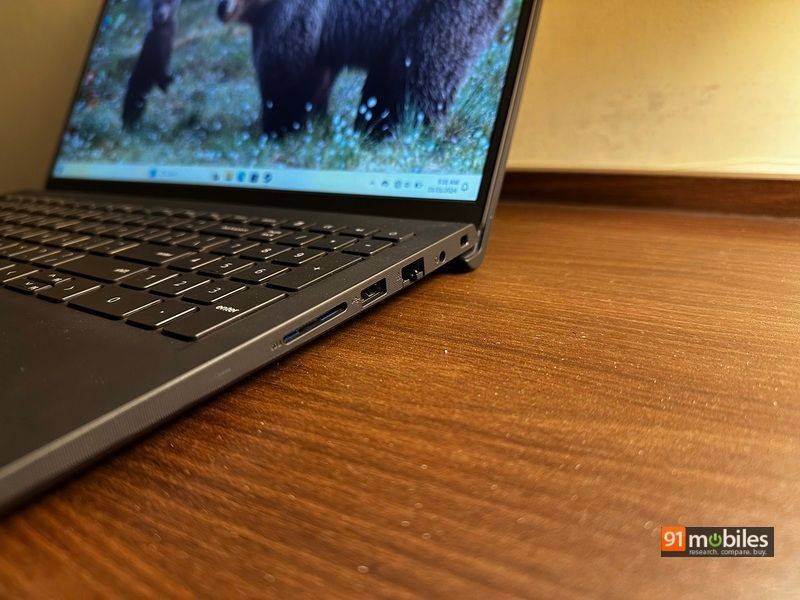 Dell Vostro 15 3530 (VN3530F19VF001ORB1) Laptop (Core i3 13th Gen/8 GB/512 GB SSD/Windows 11)