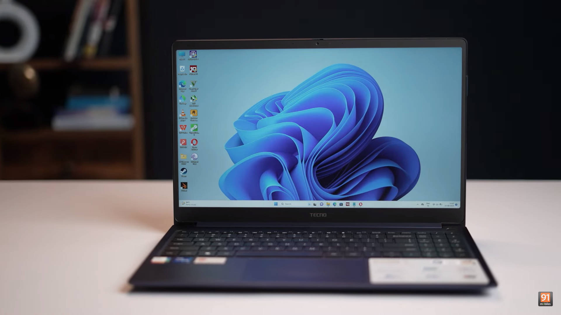 Tecno MEGABOOK T1 Laptop (Core i7 11th Gen/16 GB/1 TB SSD/Windows 11)