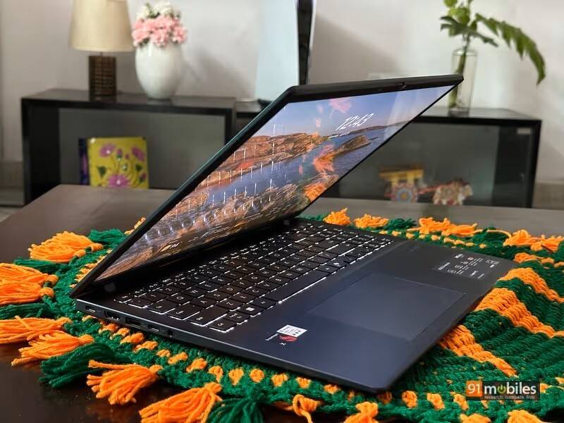Asus VivoBook 16 X1607QA-MB049WS Laptop (Qualcomm Snapdragon Octa Core/16 GB/512 GB SSD/Windows 11)