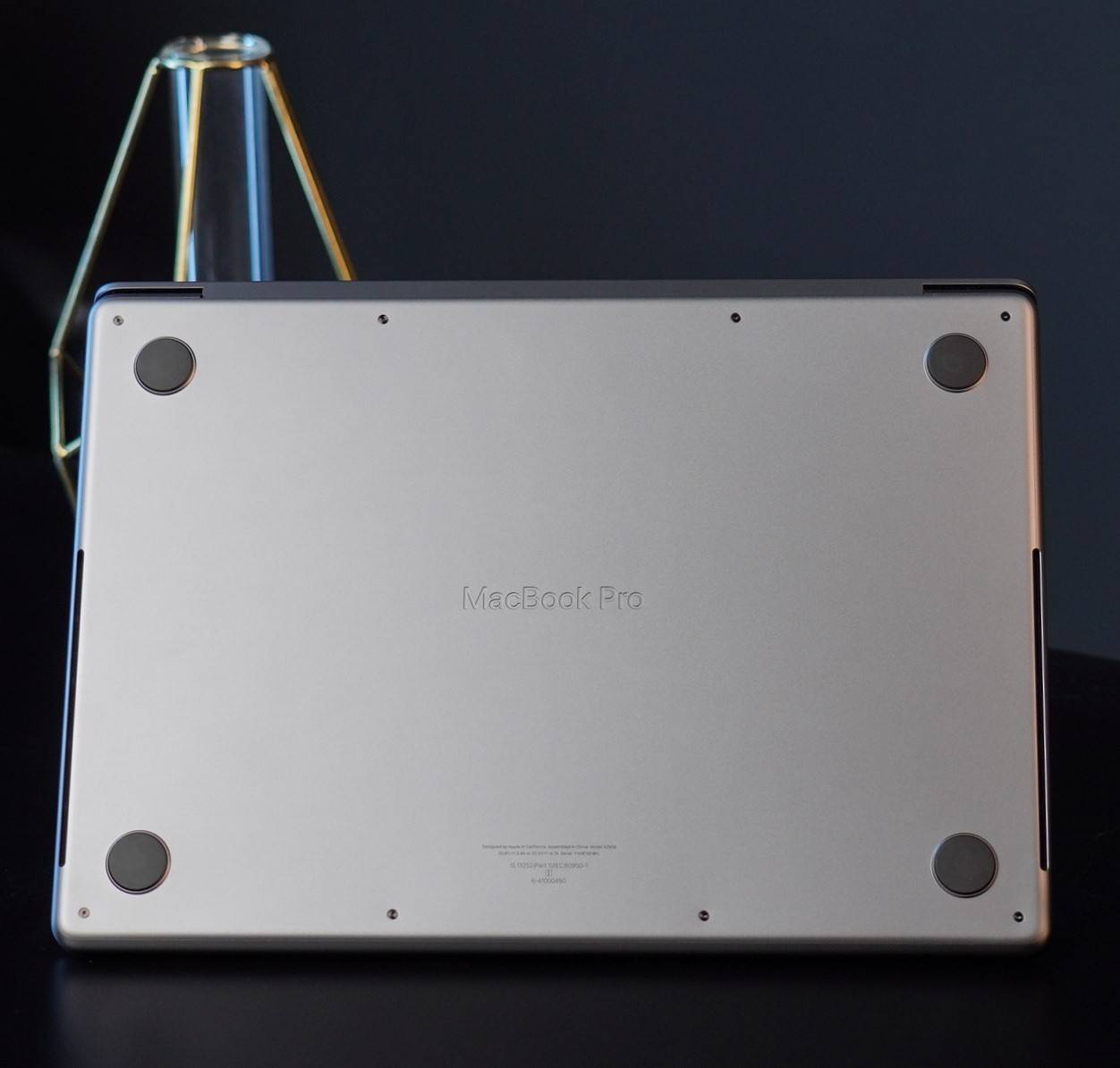 Apple MacBook Pro M3 MTL73HN/A Ultrabook (Apple M3/8 GB/512 GB SSD/macOS Sonoma)