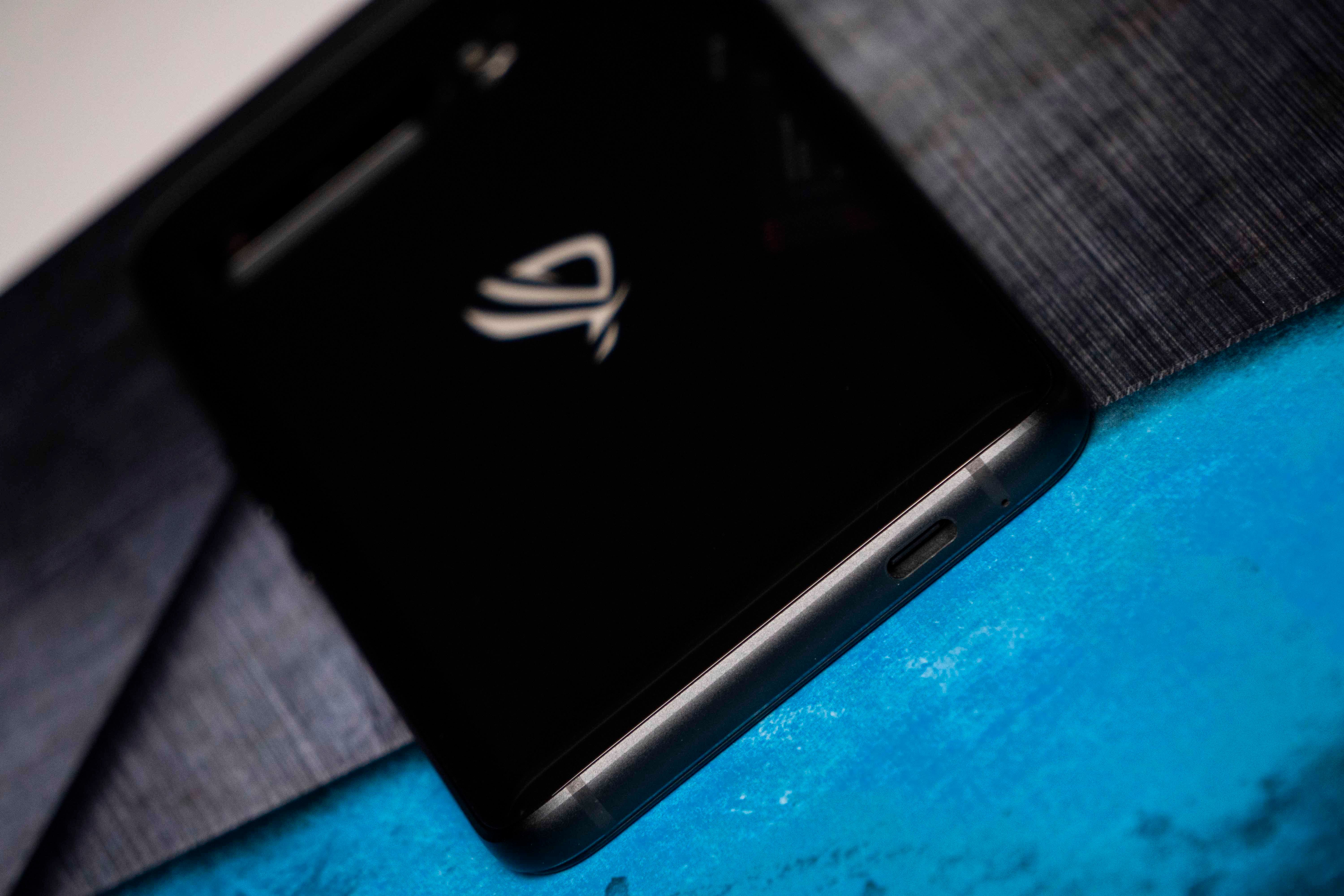 Asus