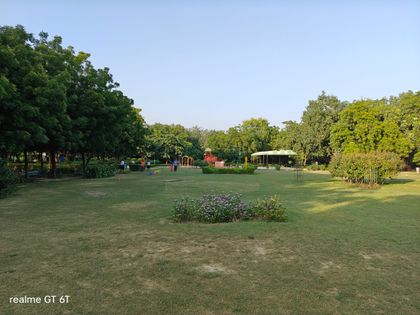 realme GT 6T