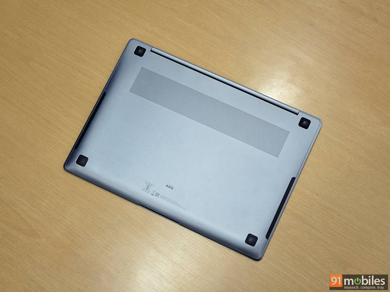Samsung Galaxy Book 4 Pro NP940XGK-KG3IN Laptop (Core Ultra 7/32 GB/1 TB SSD/Windows 11)