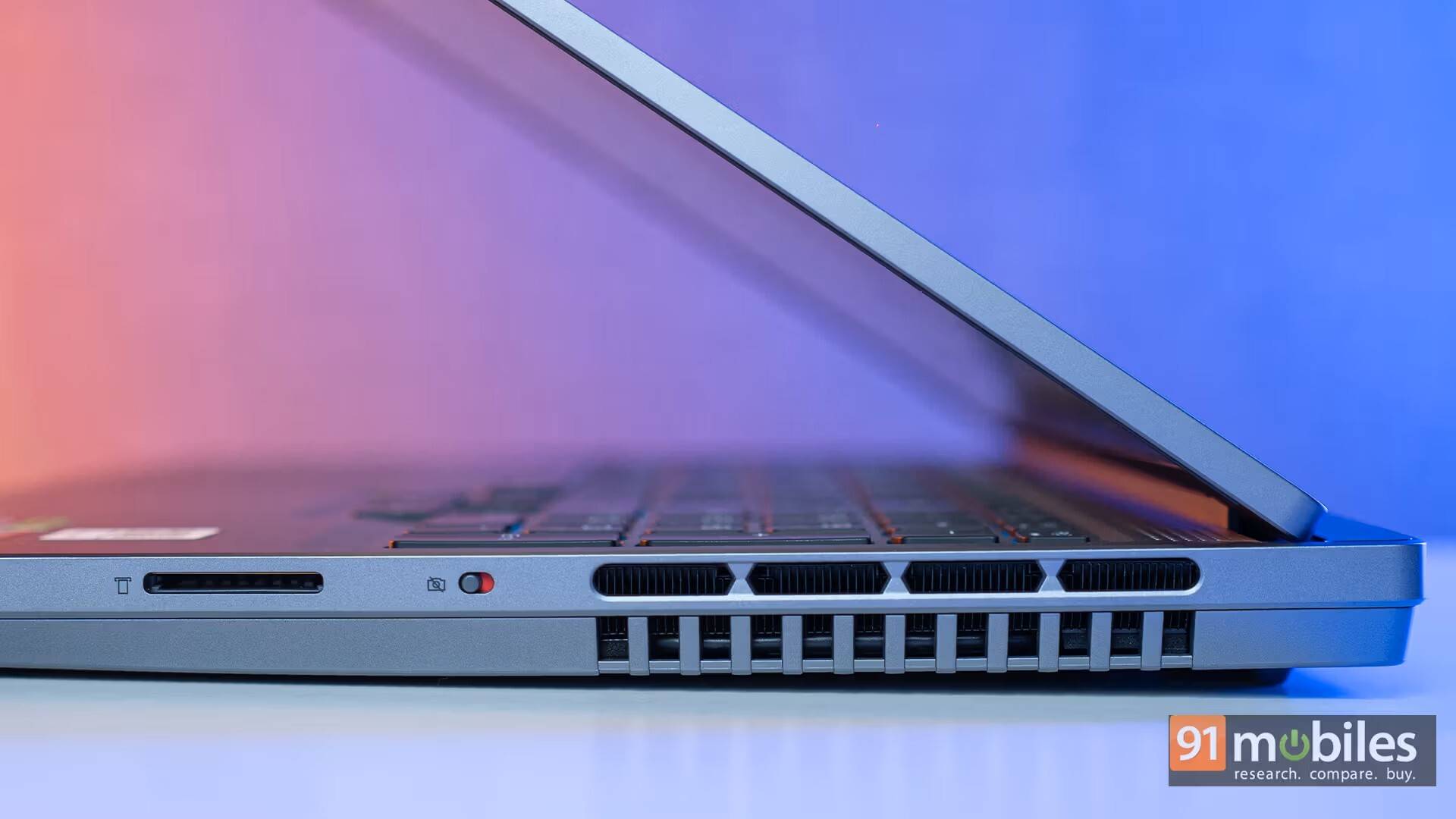 Lenovo Legion Slim 5 16AHP9 Gen 9 (83DH008HIN) Laptop (AMD Octa Core Ryzen 7/16 GB/1 TB SSD/Windows 11/8 GB)