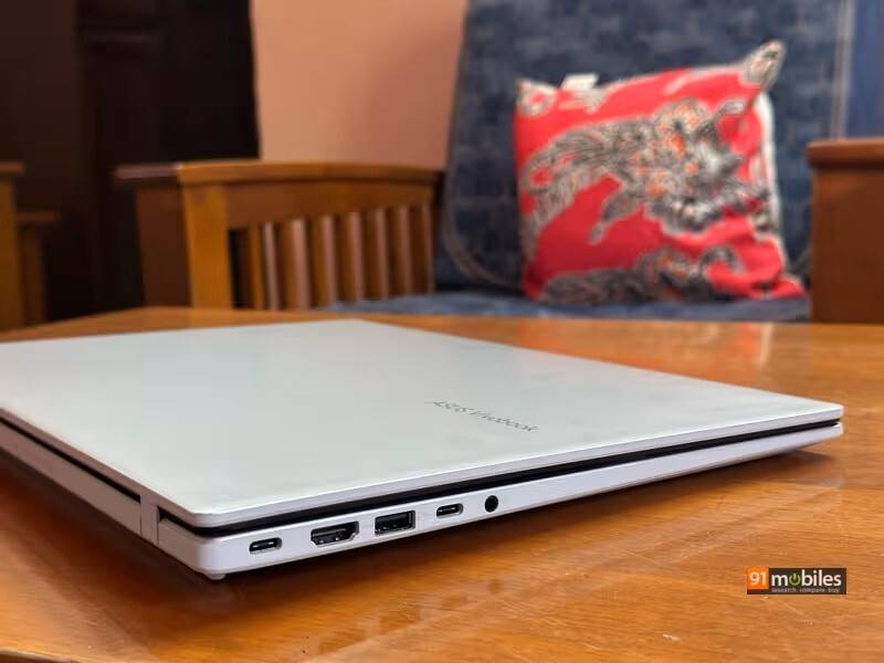 Asus VivoBook 16 X1607CA-MB139WS Laptop (Core Ultra 5/16 GB/512 GB SSD/Windows 11)