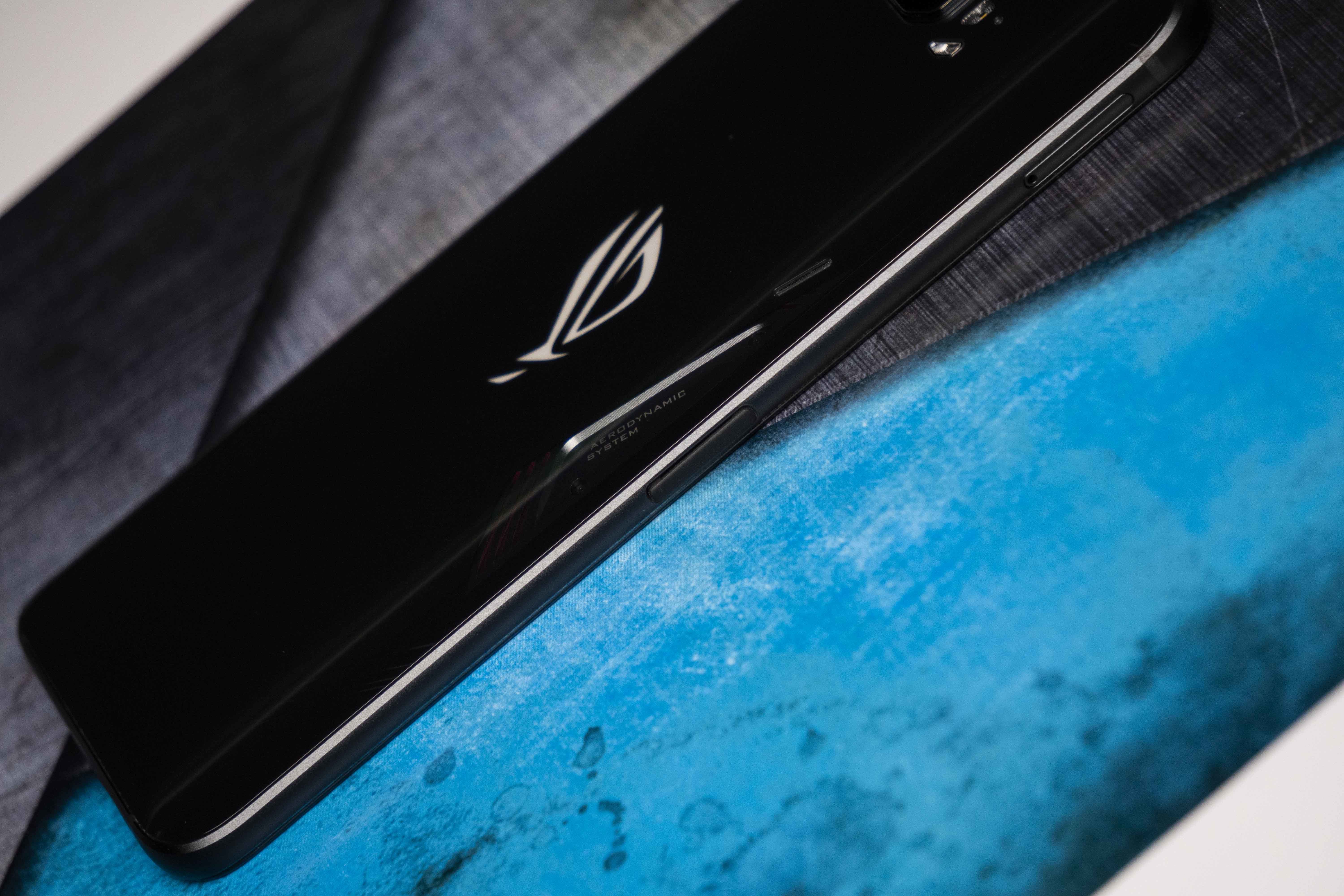 Asus