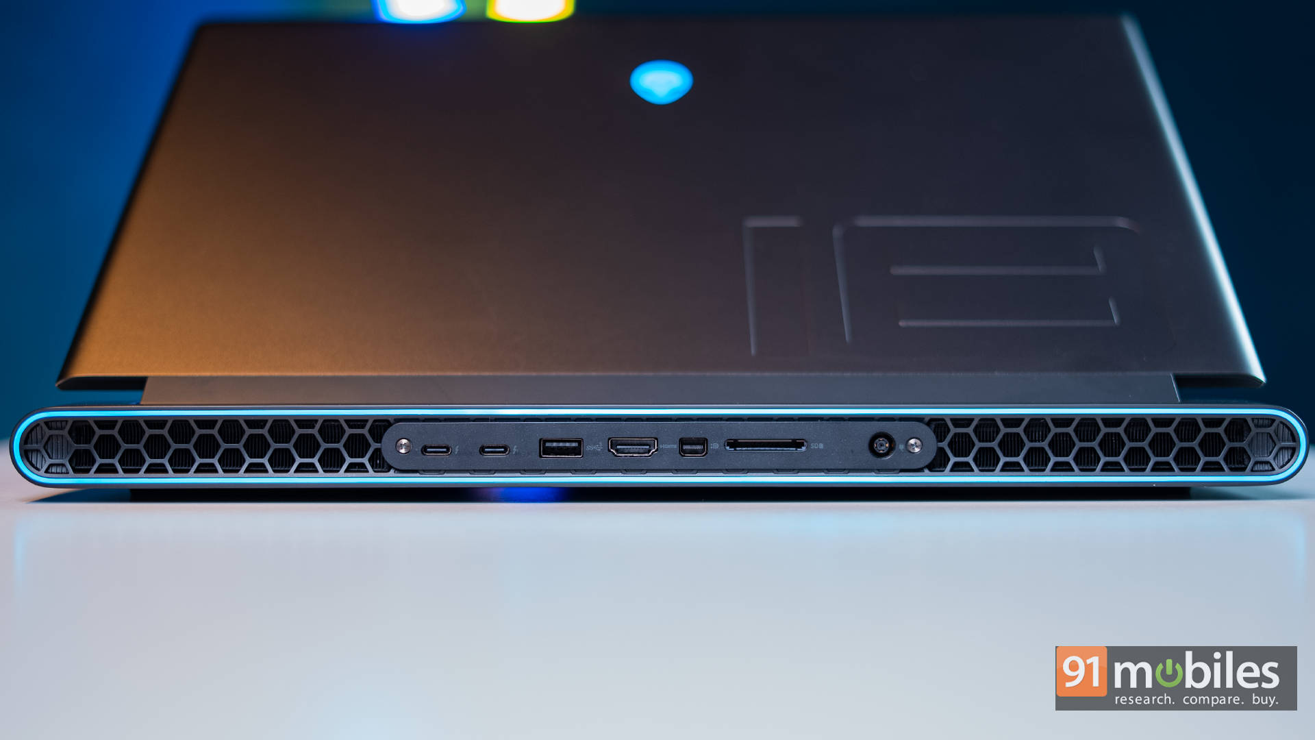 Dell Alienware m18 R2 (CANM182CTO03RIN) Laptop (Core i9 14th Gen/64 GB/1 TB SSD/Windows 11/16 GB)