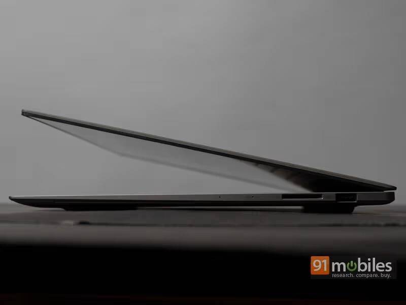 Asus Zenbook S 16 OLED UM5606WA-RJ310WS Laptop (AMD Dodeca Core Ryzen 9/32 GB/1 TB SSD/Windows 11)
