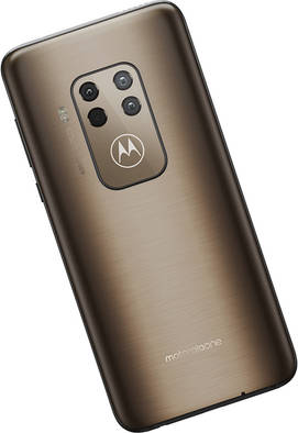 Motorola One Zoom