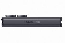 Samsung Galaxy Z Flip 8