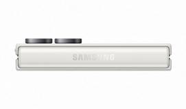 Samsung Galaxy Z Flip 8