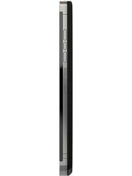 Blackberry Porsche Design P9982